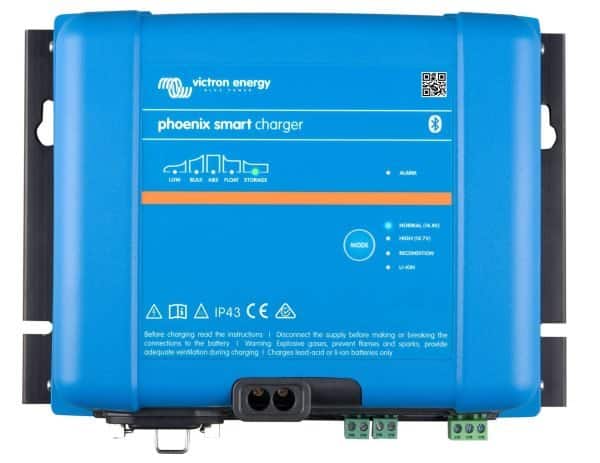 Phoenix Smart IP43 Charger 12/30(3) 120-240V PSC123053095